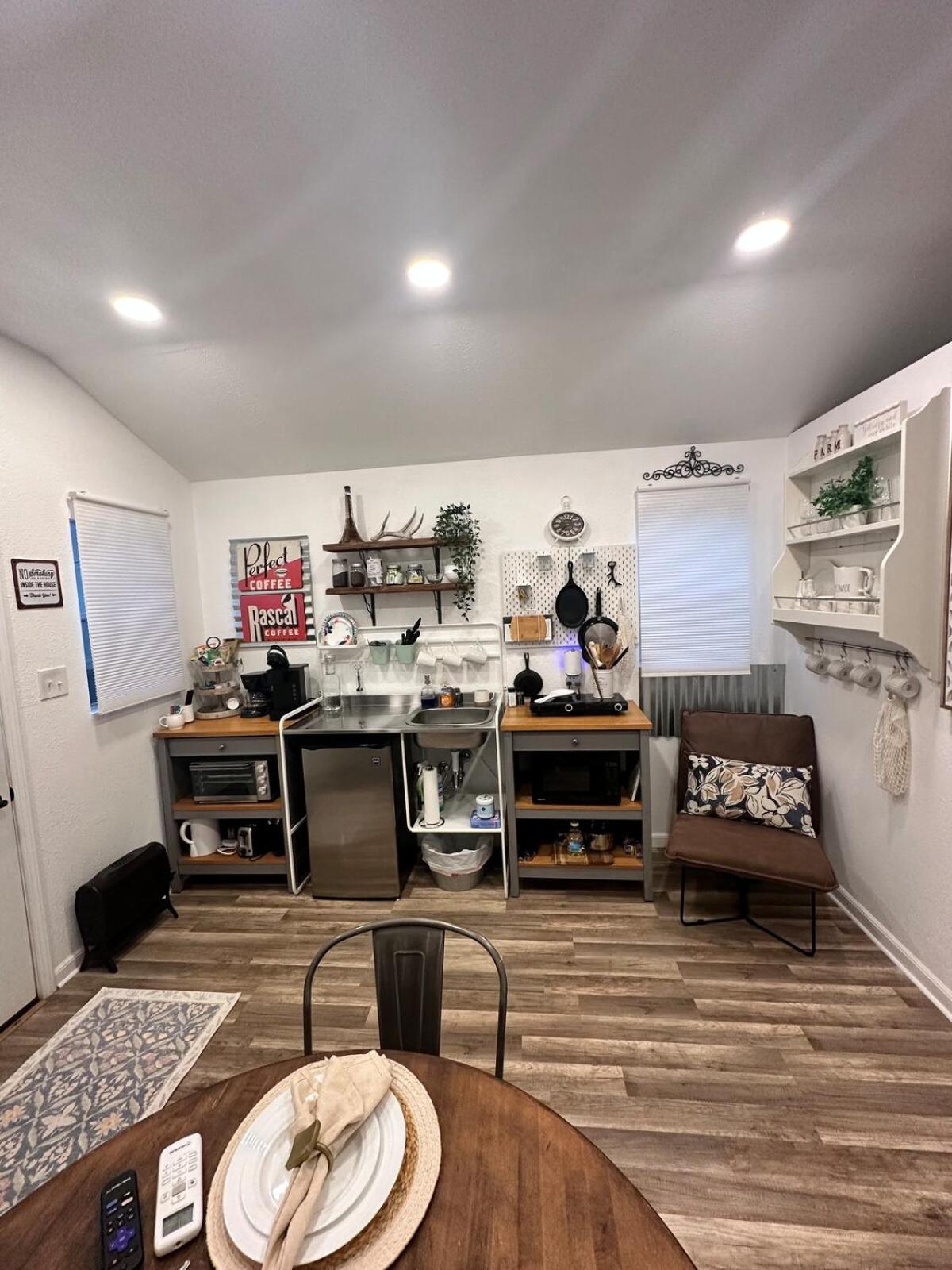 Tiny House - Our Little Piece Of Paradise Lakehills Exterior foto